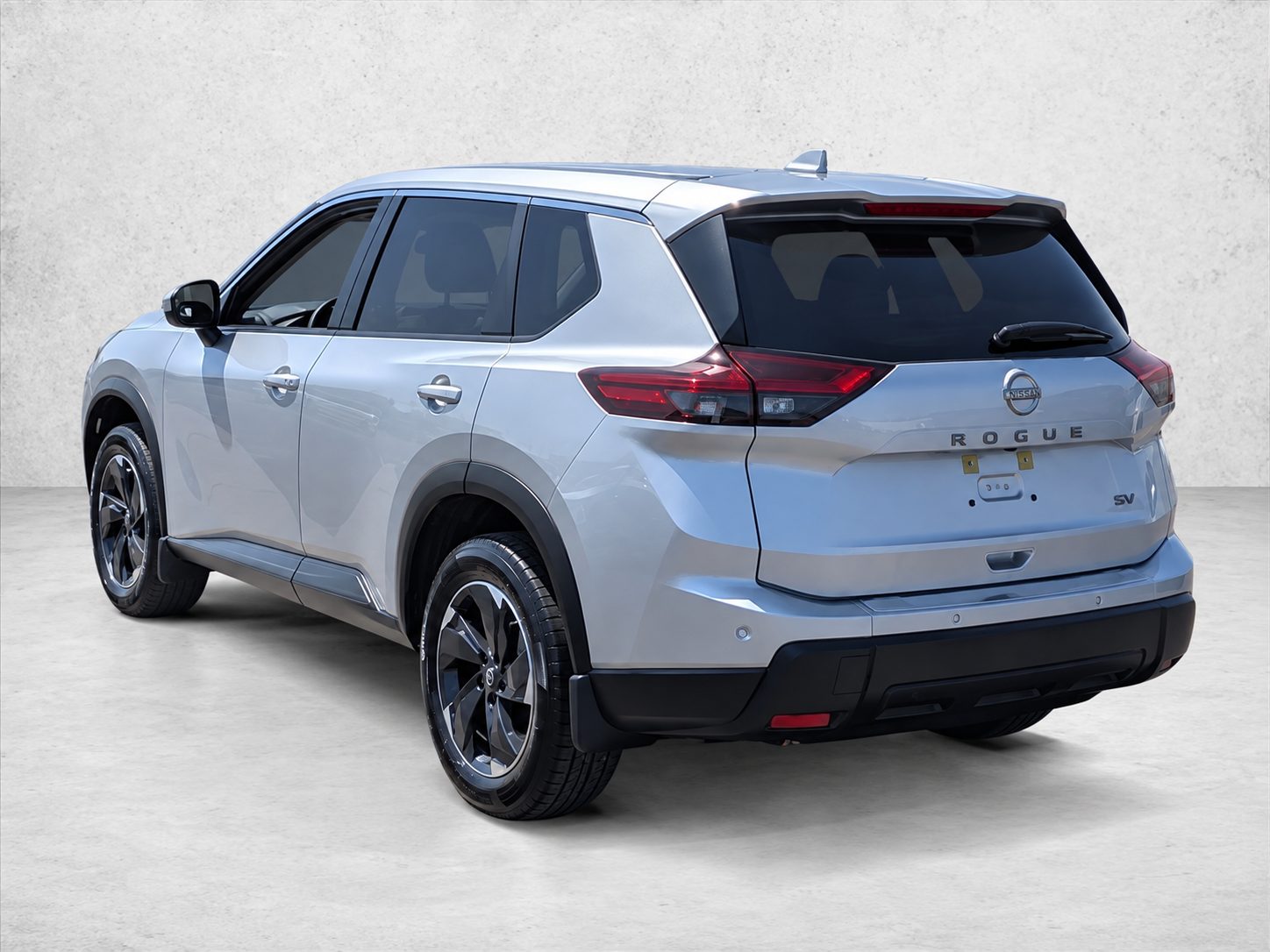 2024 NISSAN Rogue S — Rear exterior
